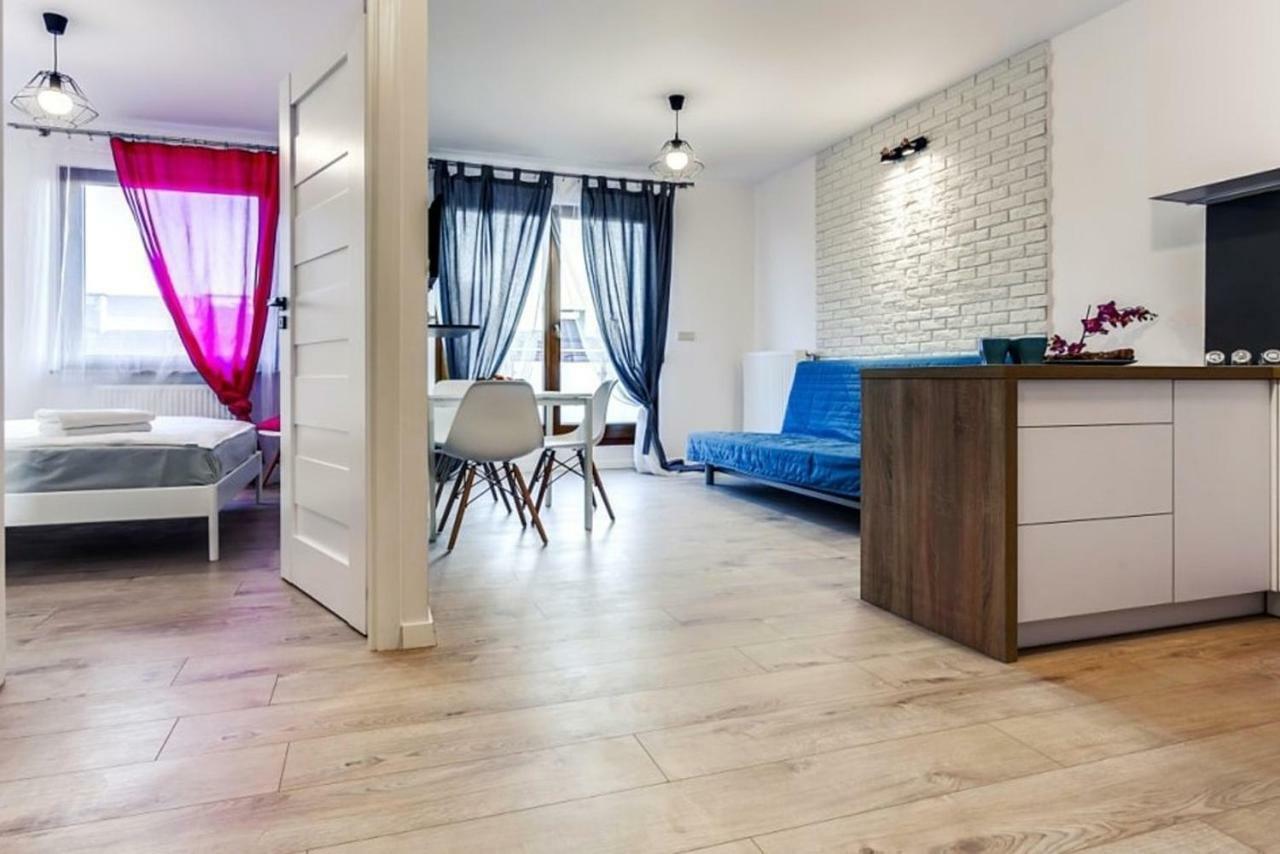 Bluebird City Center Appartamento Breslavia Esterno foto