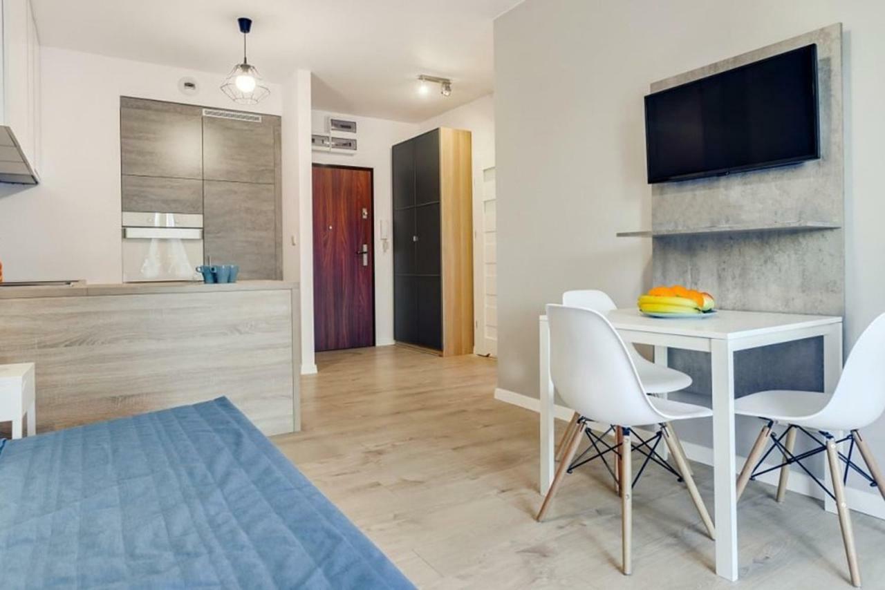 Bluebird City Center Appartamento Breslavia Esterno foto